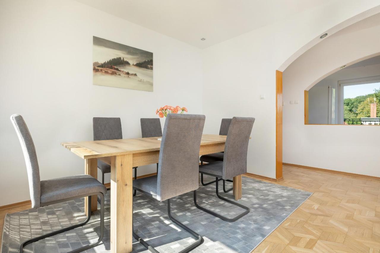 Bright & Spacious Family Apartment In Miedzyzdroje With Parking And 3 Balconies By Noclegi Renters Екстериор снимка