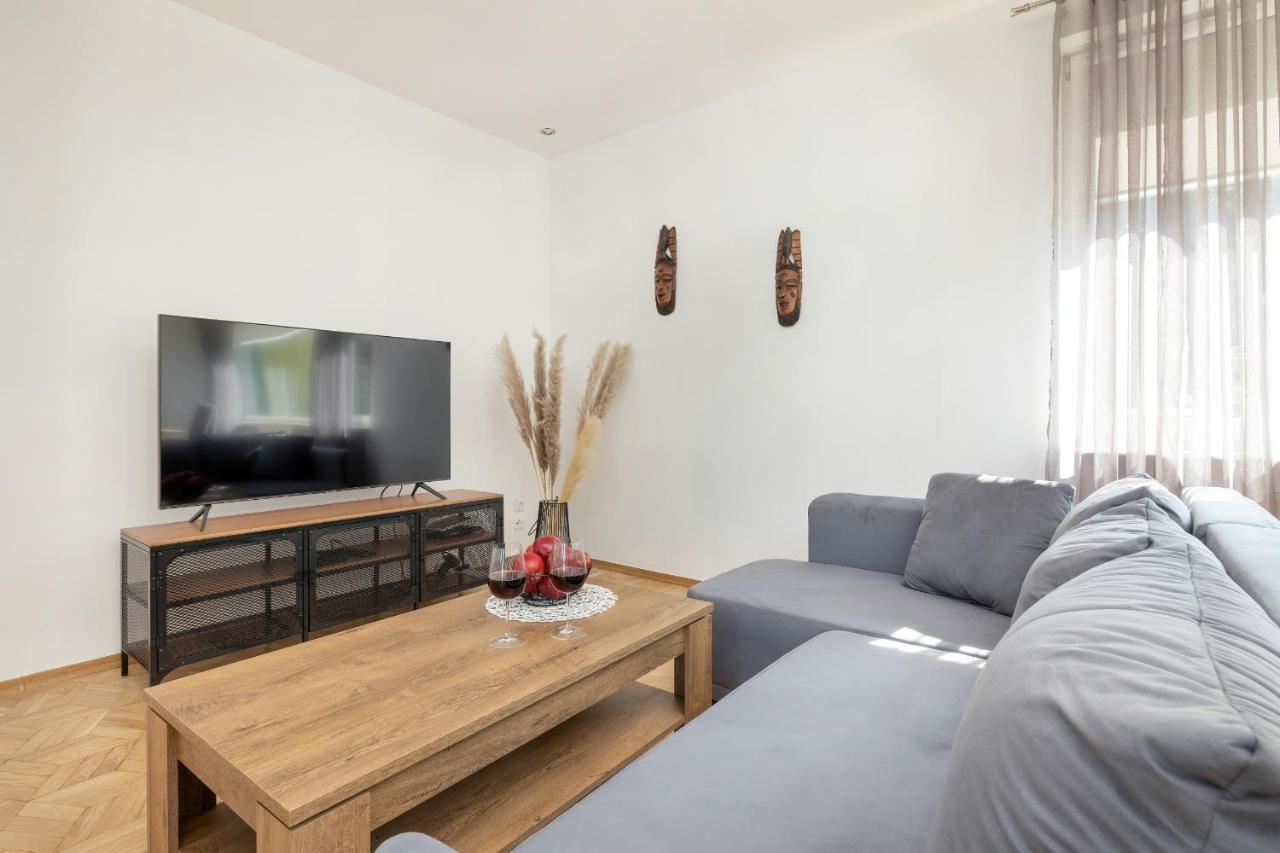 Bright & Spacious Family Apartment In Miedzyzdroje With Parking And 3 Balconies By Noclegi Renters Екстериор снимка